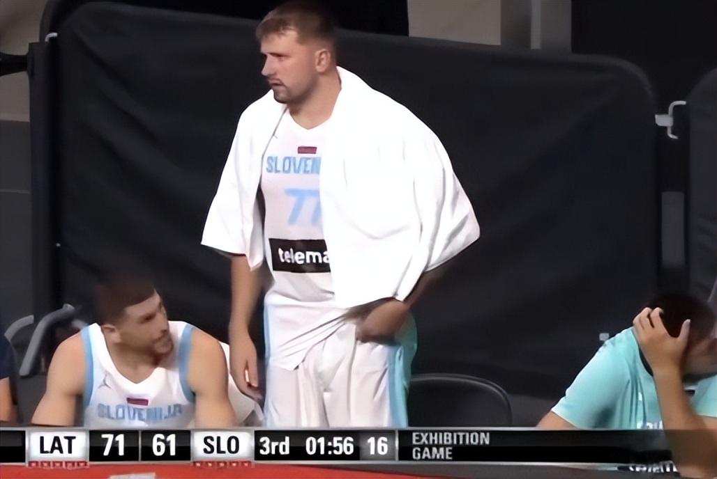 挫伤, src, 国家队 挫伤, src, 国家队