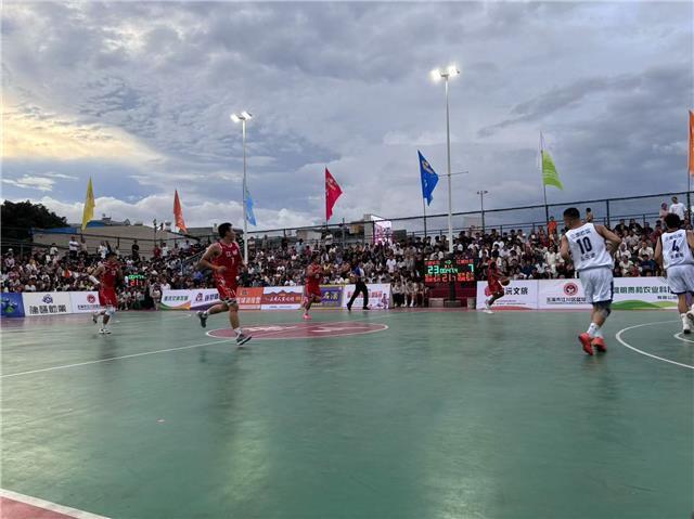 道夜宵美食, bt, 办一系列接 道夜宵美食, bt, 办一系列接