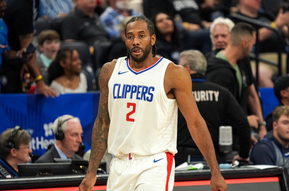 纳德和球队 纳德和球队